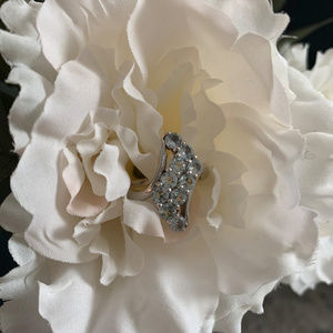 Ten Round Faceted Blue Topaz Cluster ring 6